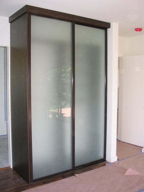 Free Standing Wall System with Wardrobe Doors - Featured Image